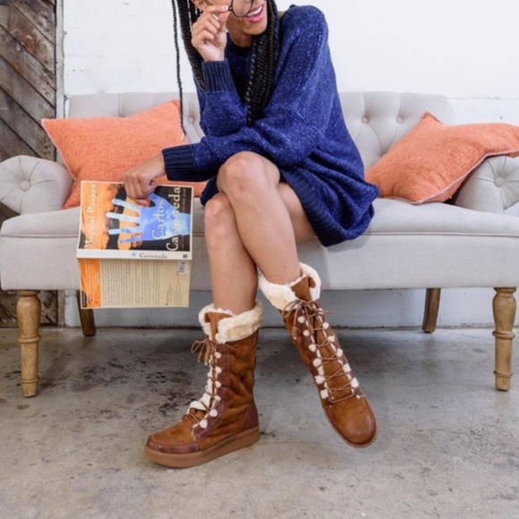 EDDY Fall Love Boots - Picture 2 of 4